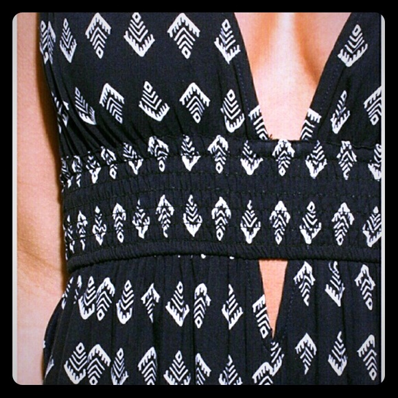 💐NWT Open Back Jumpsuit - Picture 4 of 4