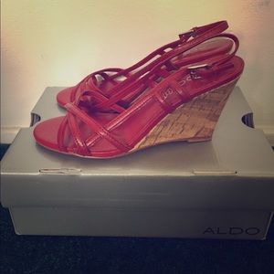 Aldo wedges