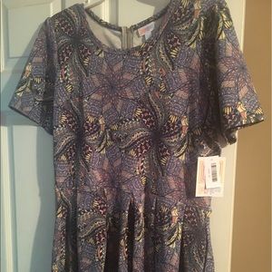 Lularoe Amelia