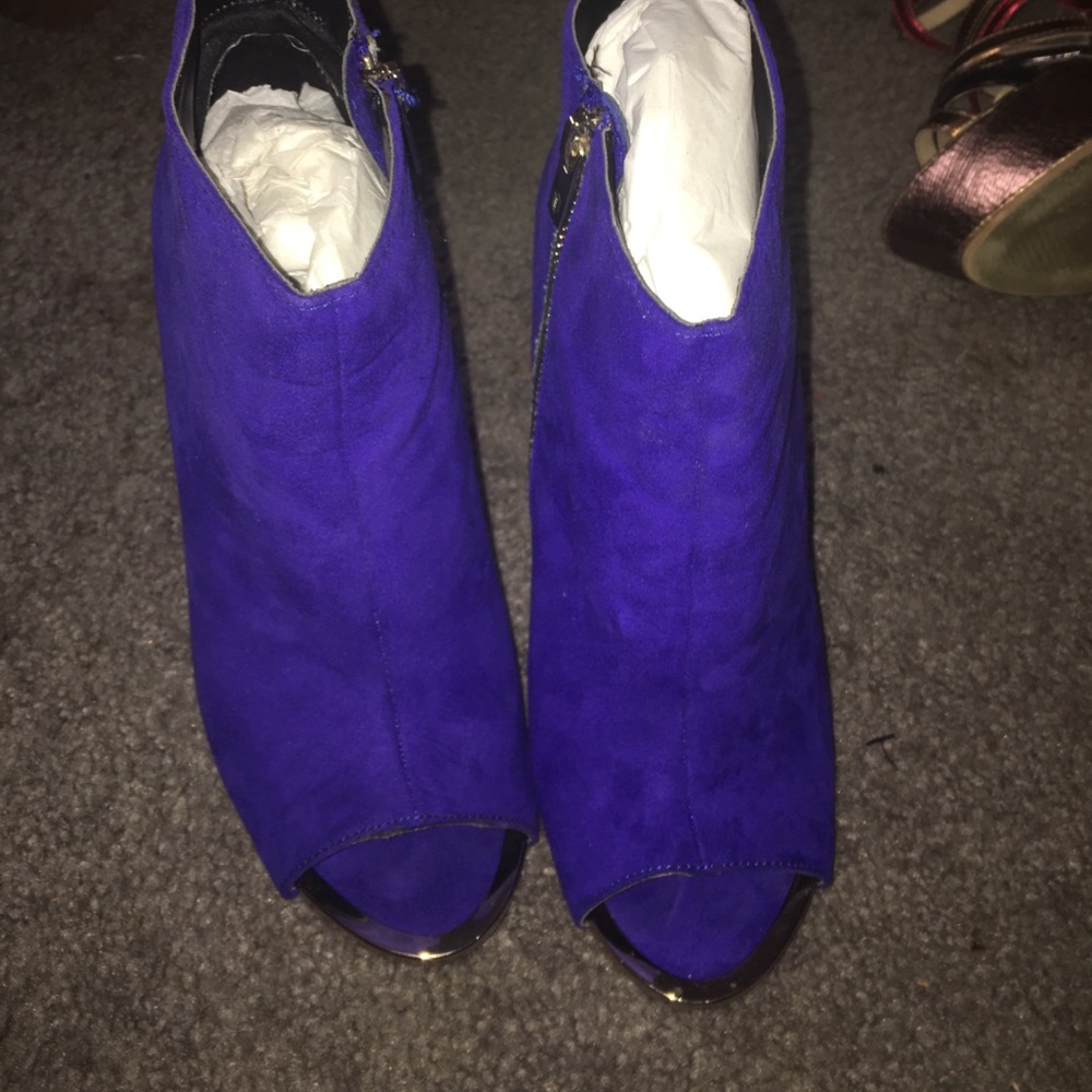Booties Size 7