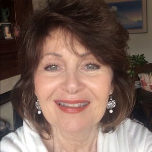 Meet your Posher, Theresa