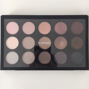 MAC Cool Neutral x15 Eyeshadow Palette
