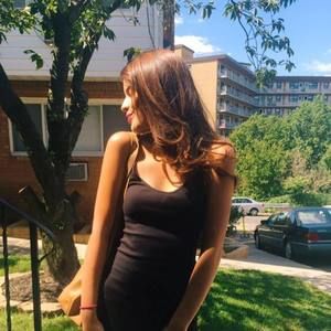 Meet your Posher, Nicole