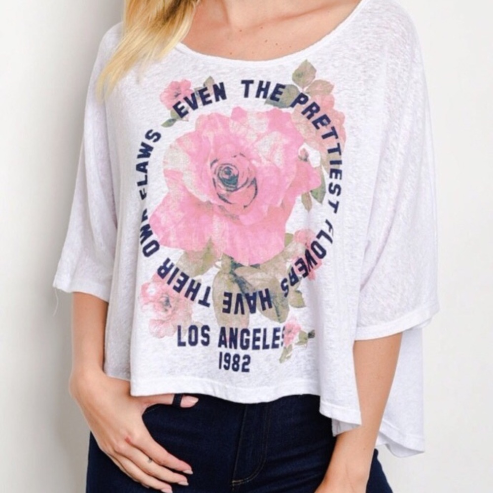 PRETTIEST ROSES TEE