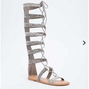 torrid 10W lace up gladiator sandals wide width