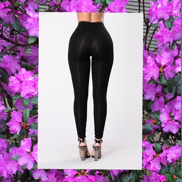 🌟🌟SEXY HOT  🌹High Waist Hollow Out Leggings - Picture 3 of 5