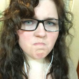 Meet your Posher, Courtney