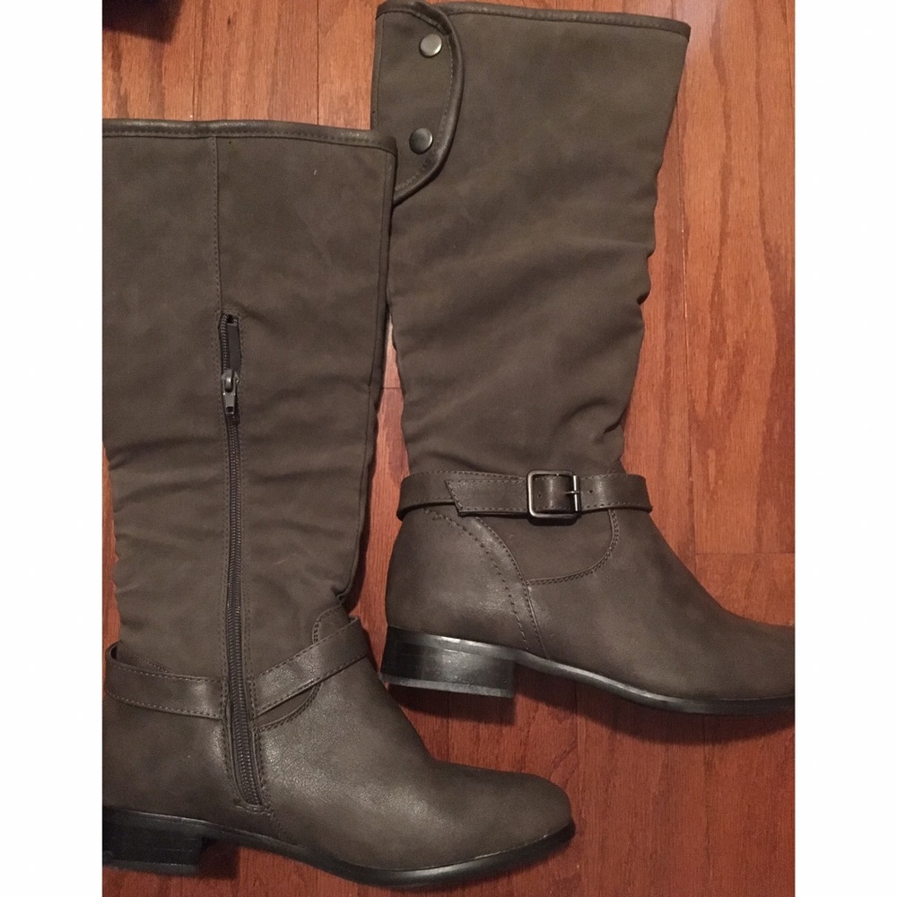 Gray boots