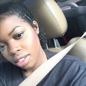 Meet your Stylist, Briana