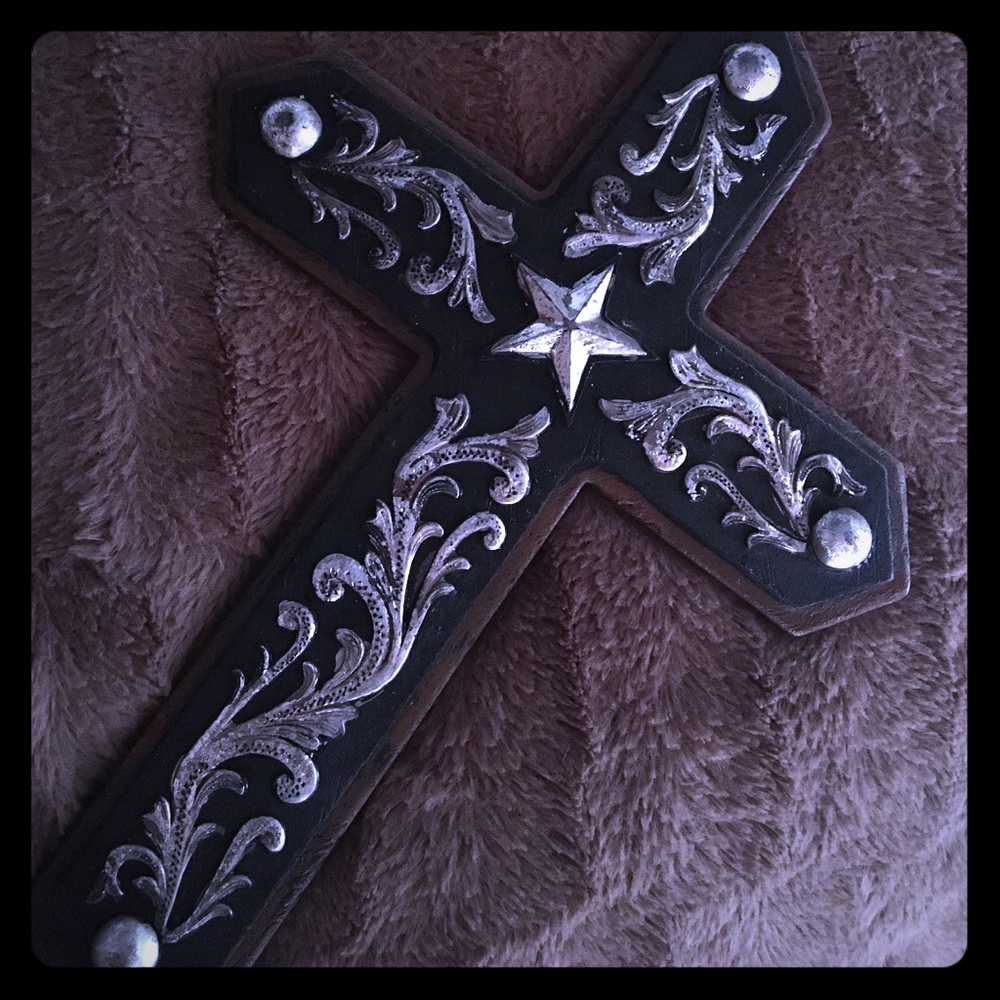 Antiqued Western Cross Wall Decor