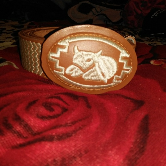Cowgirl belt