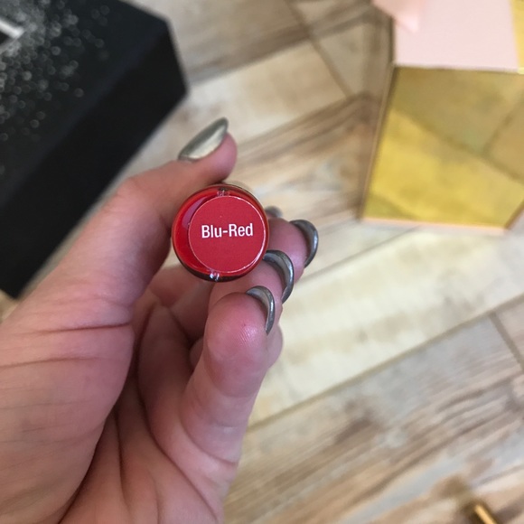 LipSense COMBO!!! Blu-Red and Glossy lipgloss - Picture 4 of 5