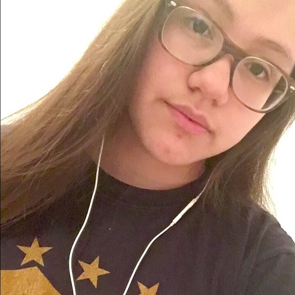 Meet your Posher, Diana - Picture 2 of 2