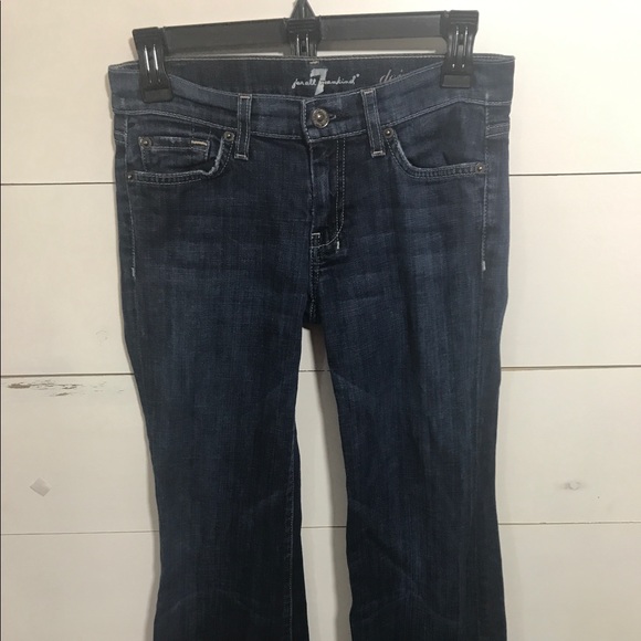 •	7 For All Mankind Dojo Jeans
	•	Size 25 (0) - Picture 1 of 6