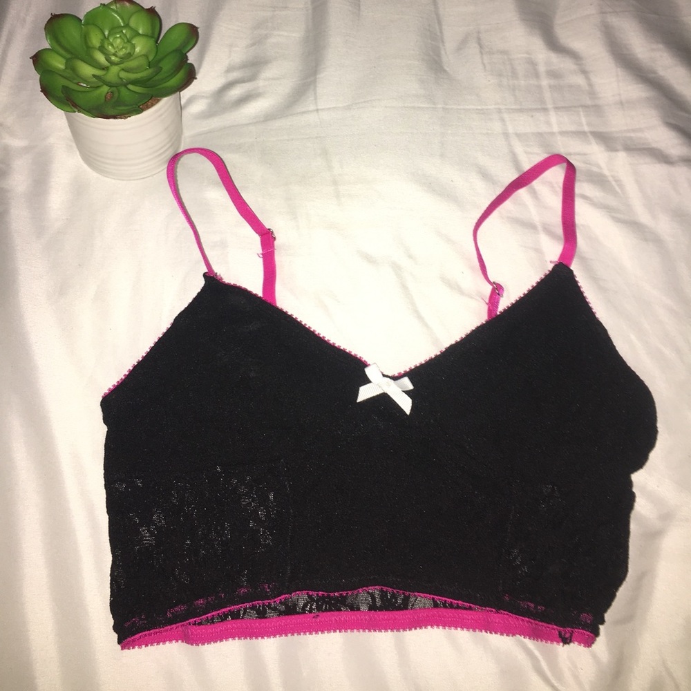 black bralette