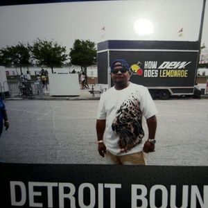 Meet your Posher, Floyd