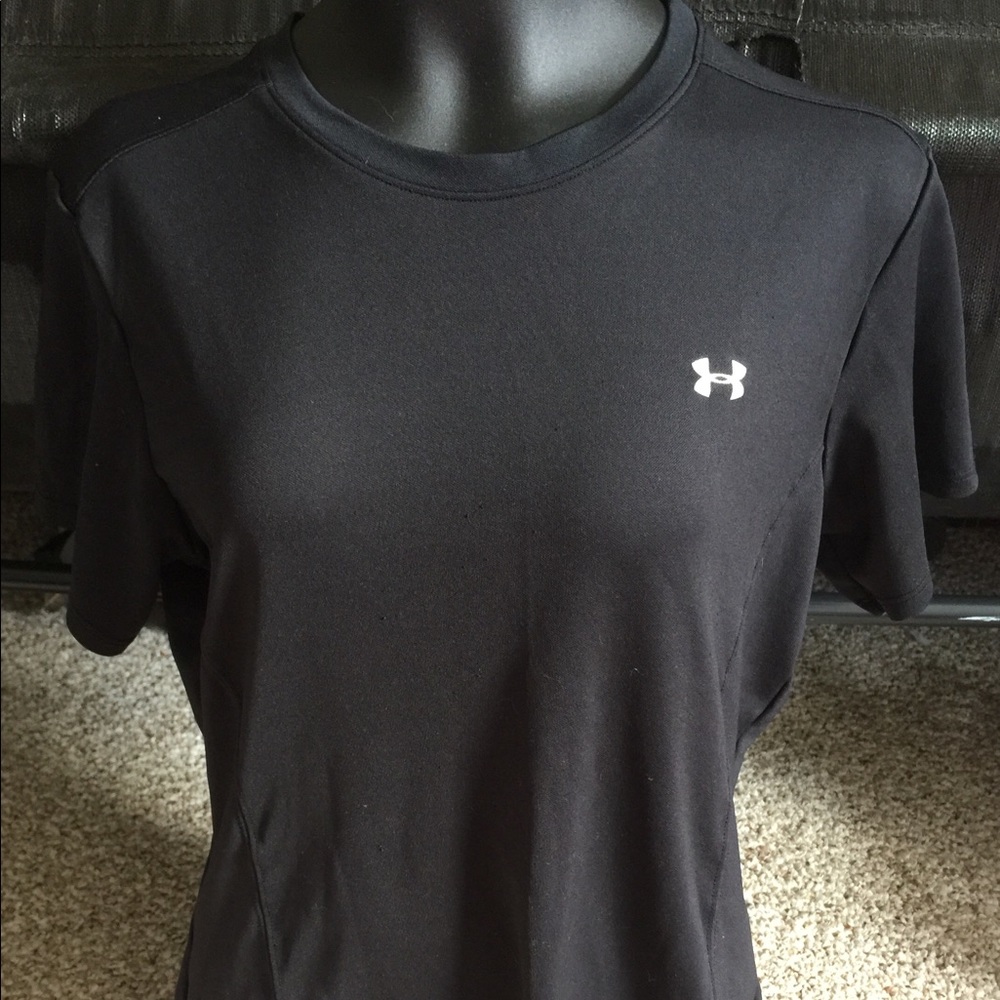 Ladies Under Armour Shirt