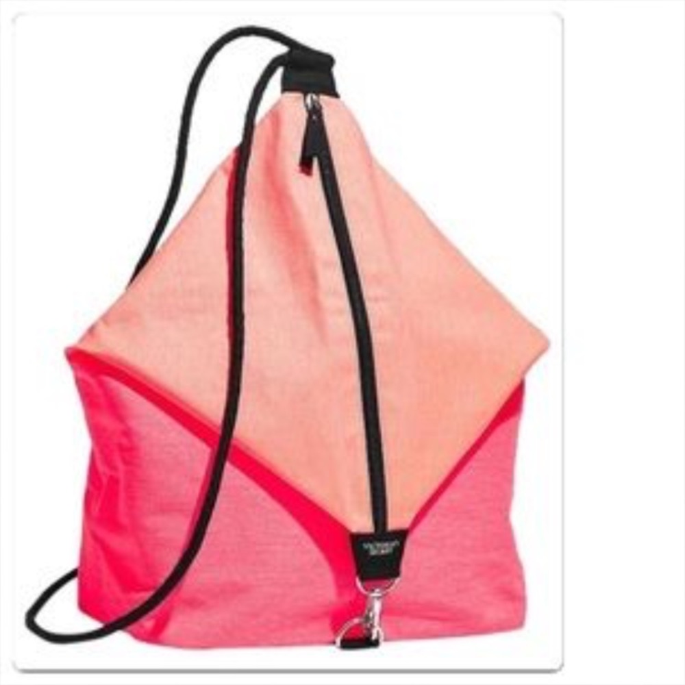 Pink vs tote drawstring