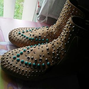 Nude Jeffrey Campbell Moccasins (7.5)