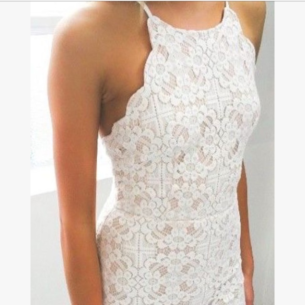 Scallop Hem Lace Low Back Dress