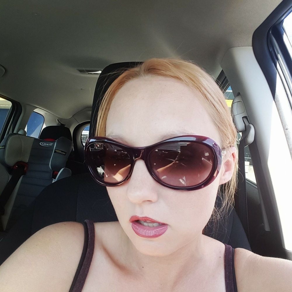 Meet your Posher, Leeanne