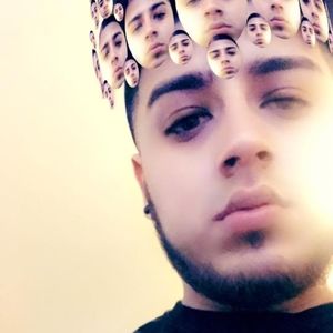 Meet your Posher, Christian