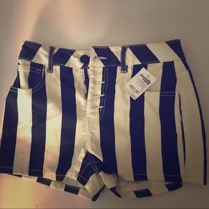 Black & white striped high waisted shorts