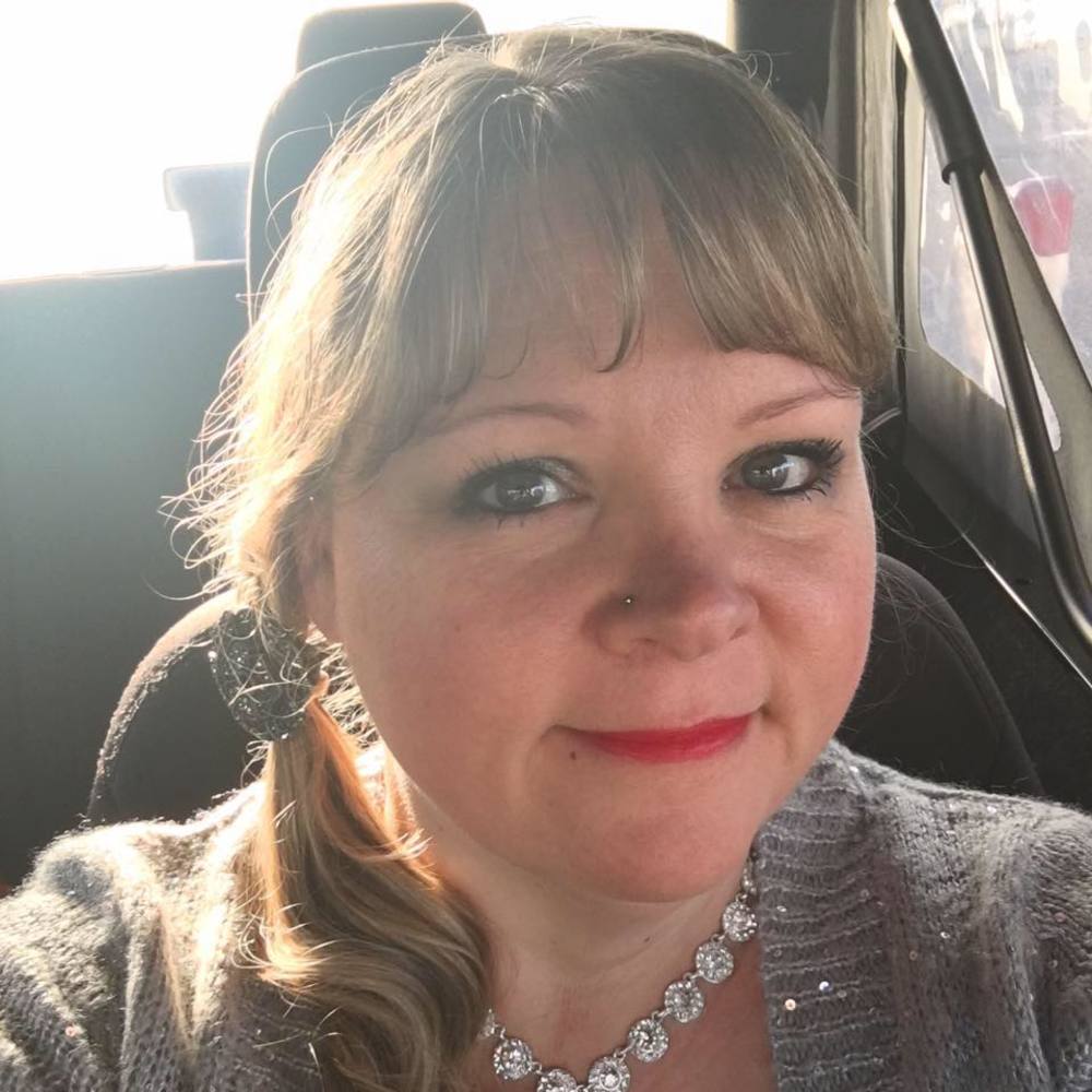 Meet your Posher, Gilaine