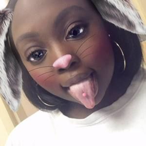 Meet your Posher, Briana