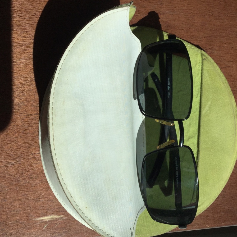 MEN's SUNGLASSES WITH CASE by LACOSTE