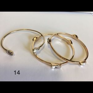 Necklace, bracelet and earring set