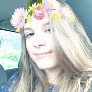 Meet your Posher, Allyson