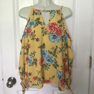 NEW Yellow floral cold shoulder top xl