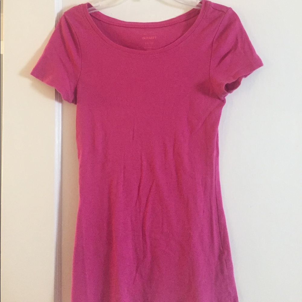 Pink scoop neck tee!
