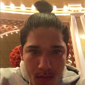 Meet your Posher, Raul