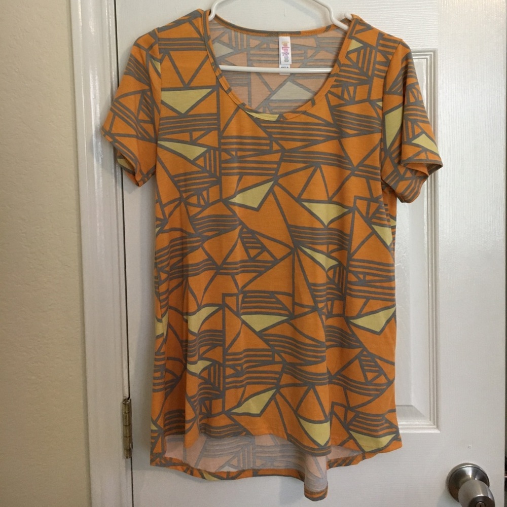 LuLaRoe Classic T - Geometric pattern