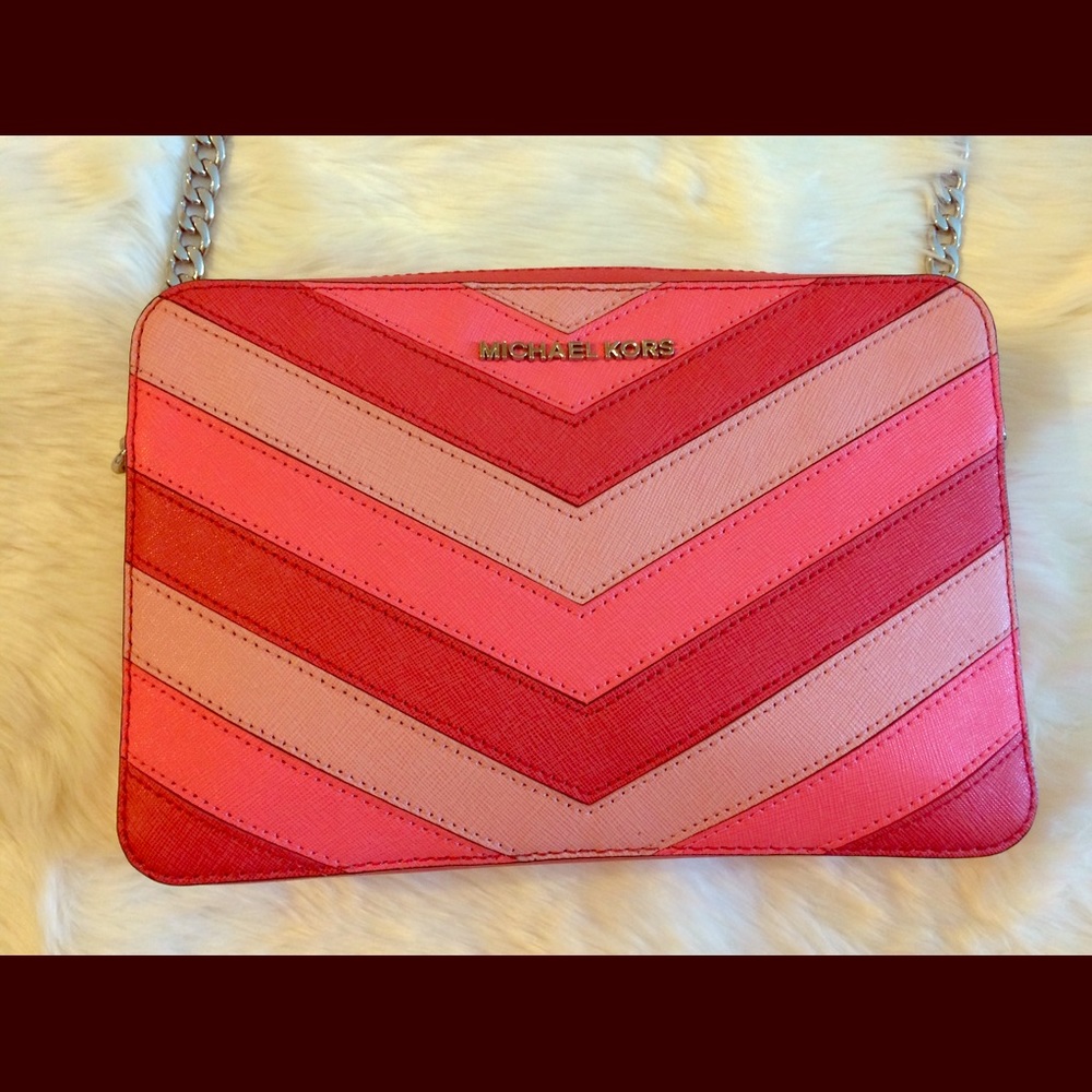 Michael Kors cross body purse
