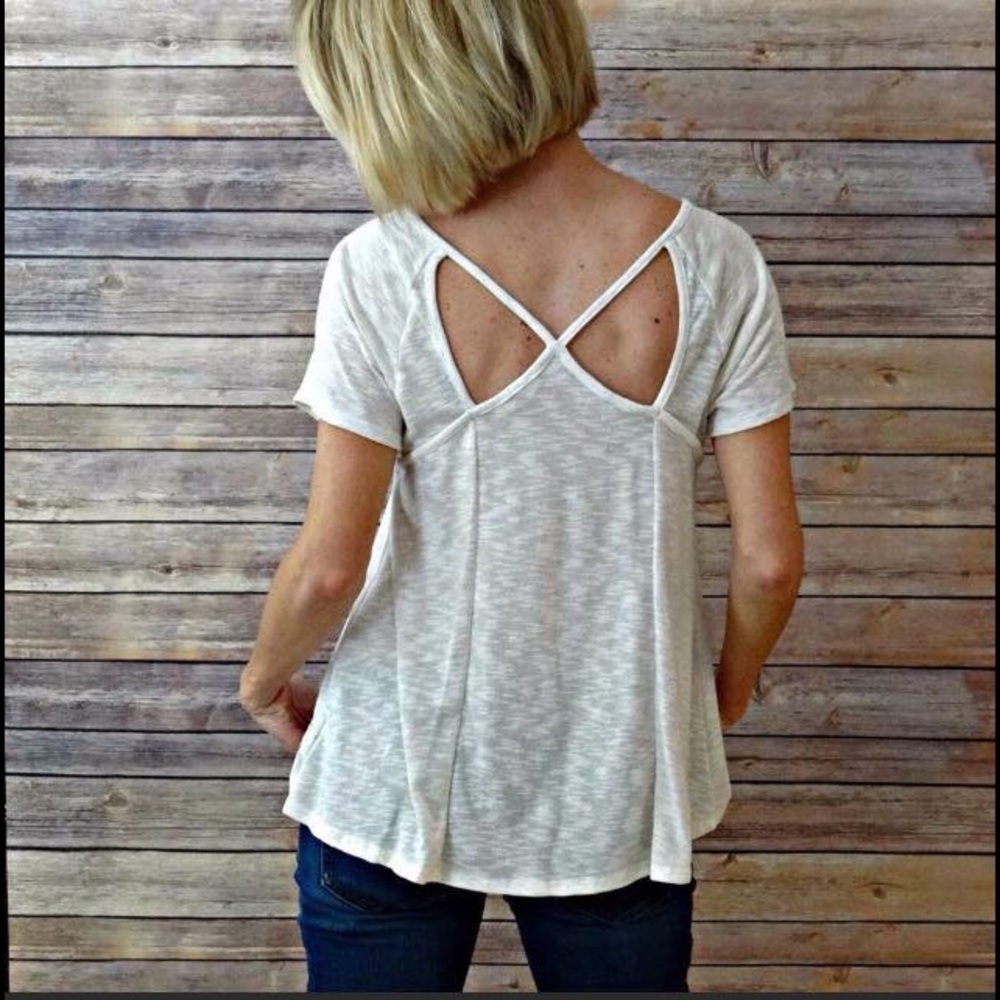 Relaxed fit back detail shirt
