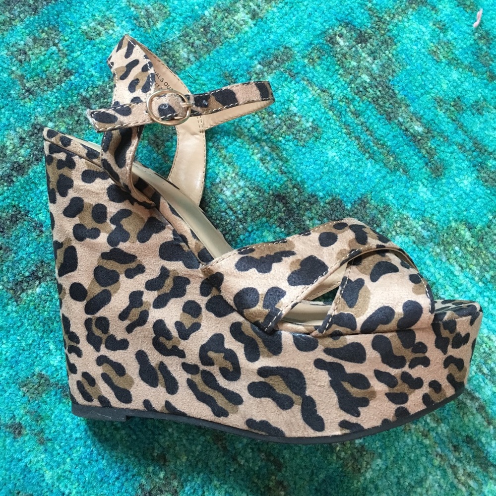 Cheetah Wedges