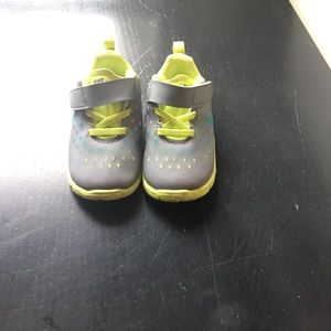 Toddler 6c grey and neon yellow Nike shoes