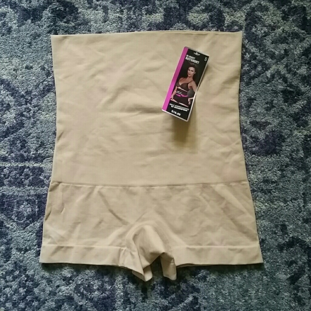 Maidenform Smoothing Shapewear Shorts