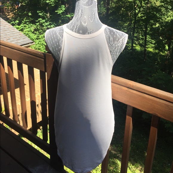 American EagleTank Top silver lettering never worn - Picture 3 of 4