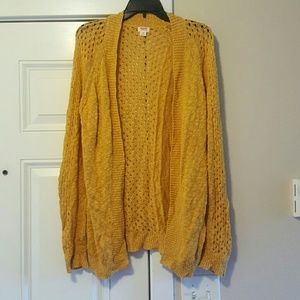 Mustard yellow sweater