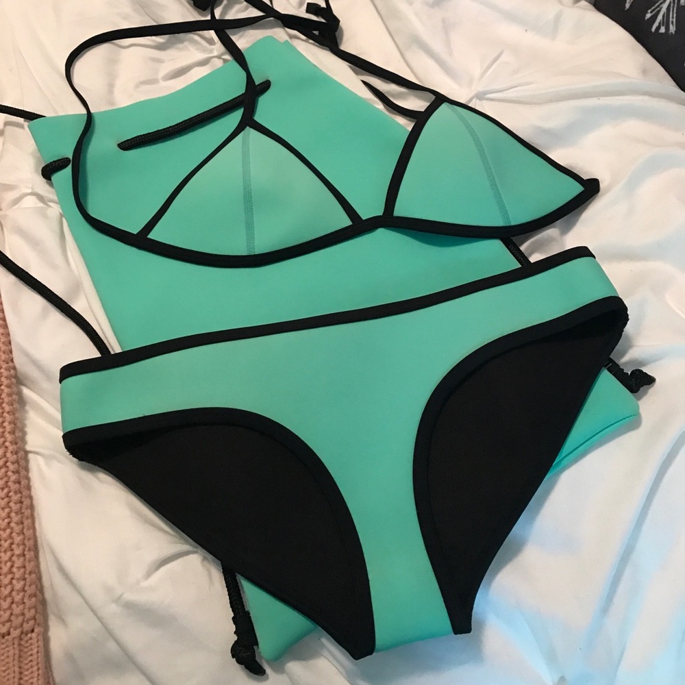 TRIANGLE bathing suit