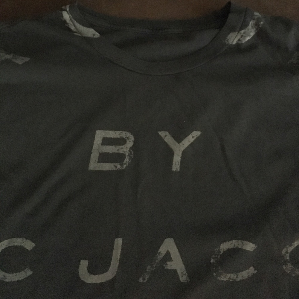 Marc Jacob's t-shirt.
