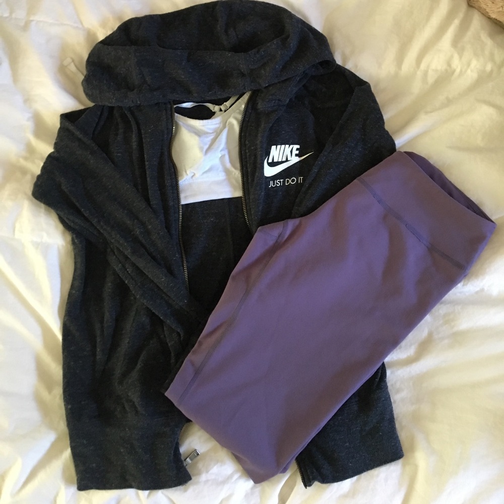 Nike hoodie