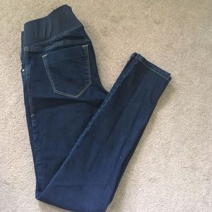 Maternity skinny jeans