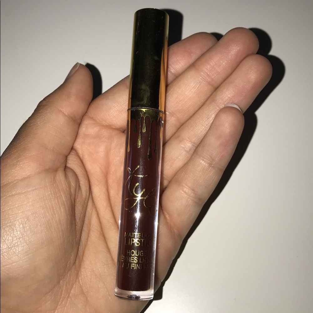 Kylie Lip Kit in Leo