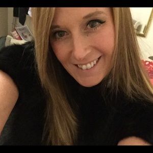 Meet your Posher, Christie