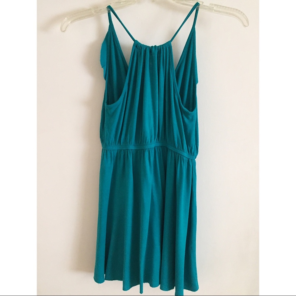 Ruffle Tank Top - Picture 3 of 4